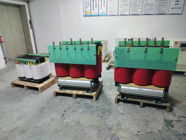 蛟河KS11-1000KVA矿用变压器